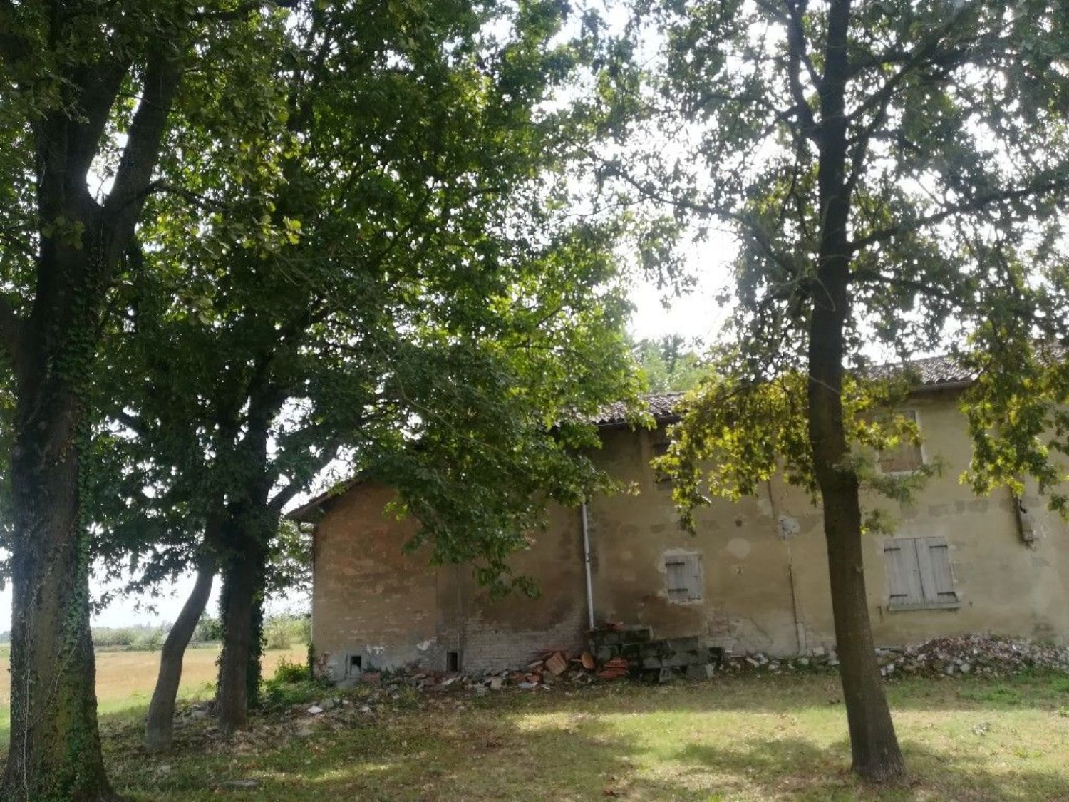 casa indipendente in vendita a Reggio nell'Emilia in zona Sesso