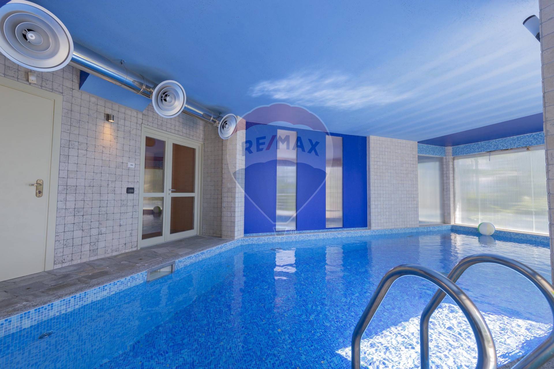 casa indipendente in vendita ad Oggebbio