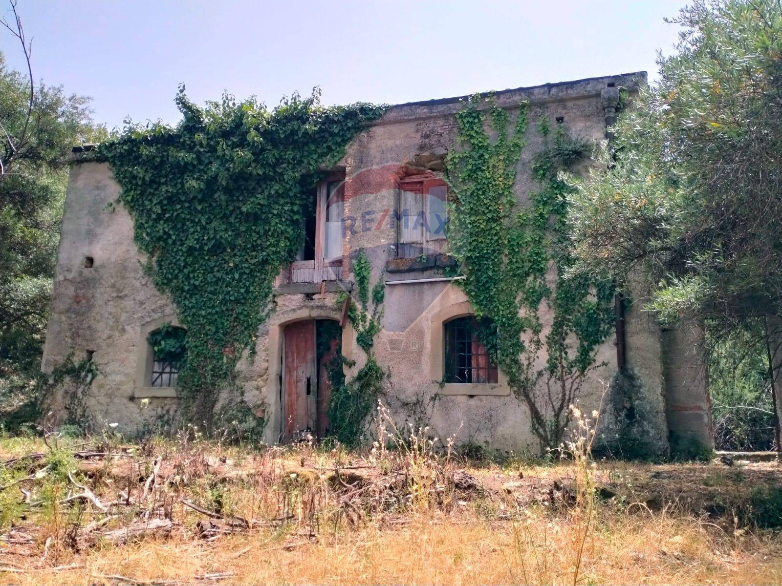 casa indipendente in vendita a Ravenna in zona Castiglione di Ravenna