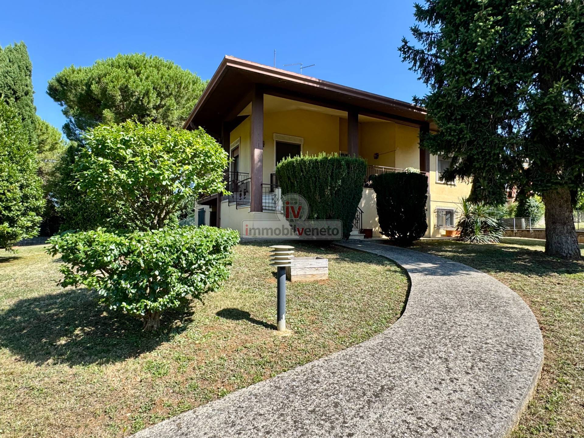 casa indipendente in vendita a Marmirolo in zona Pozzolo