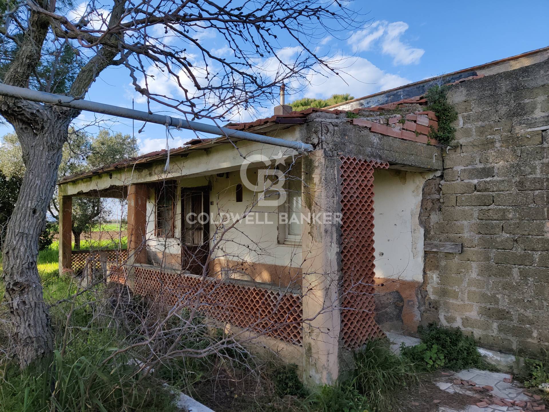 casa indipendente in vendita a Castro(LE)