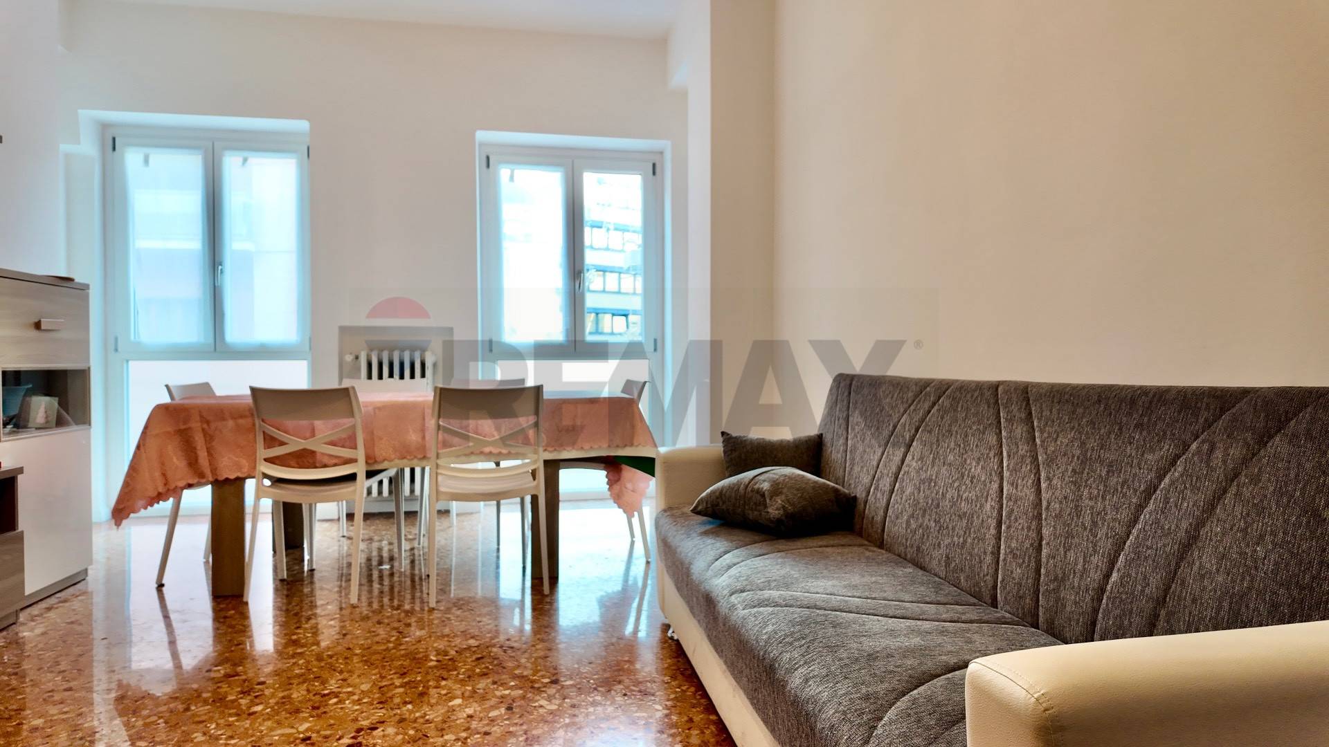 appartamento in vendita ad Ancona in zona Centro Storico