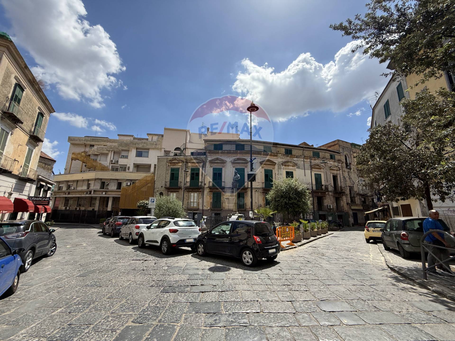casa indipendente in vendita ad Afragola in zona Centro Città