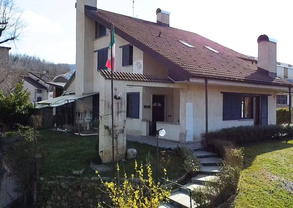 casa indipendente in vendita a Morfasso in zona San Michele