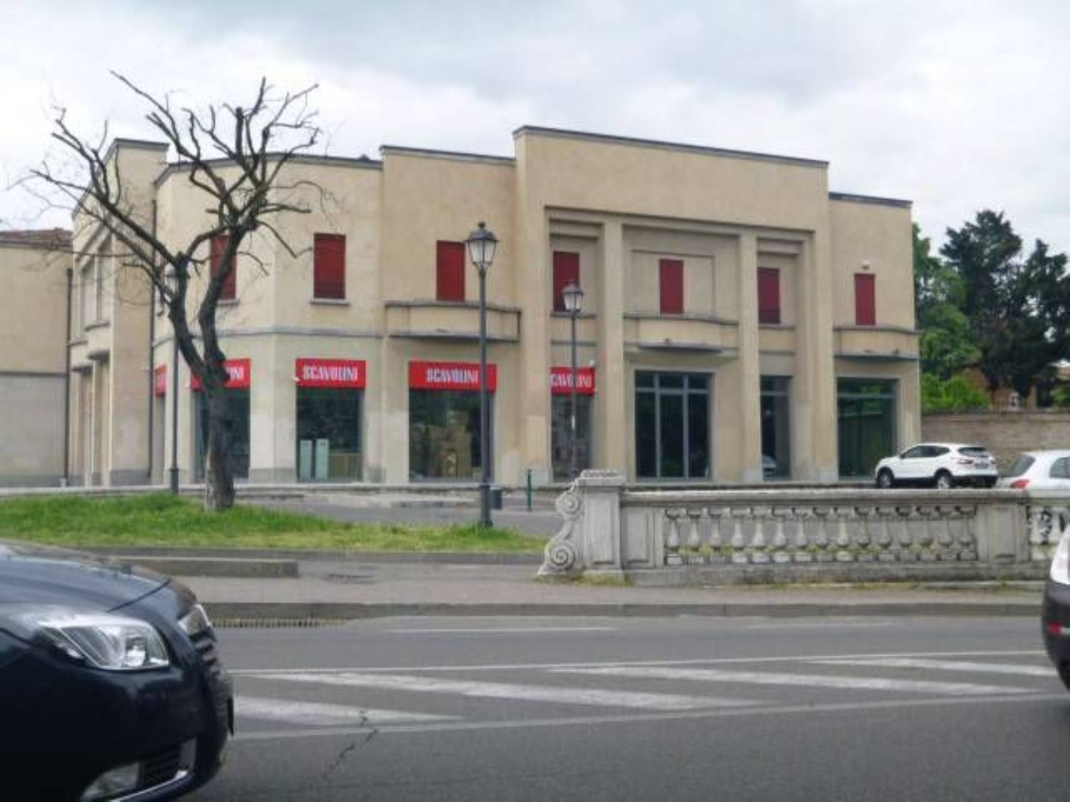negozio in affitto a Reggio nell'Emilia