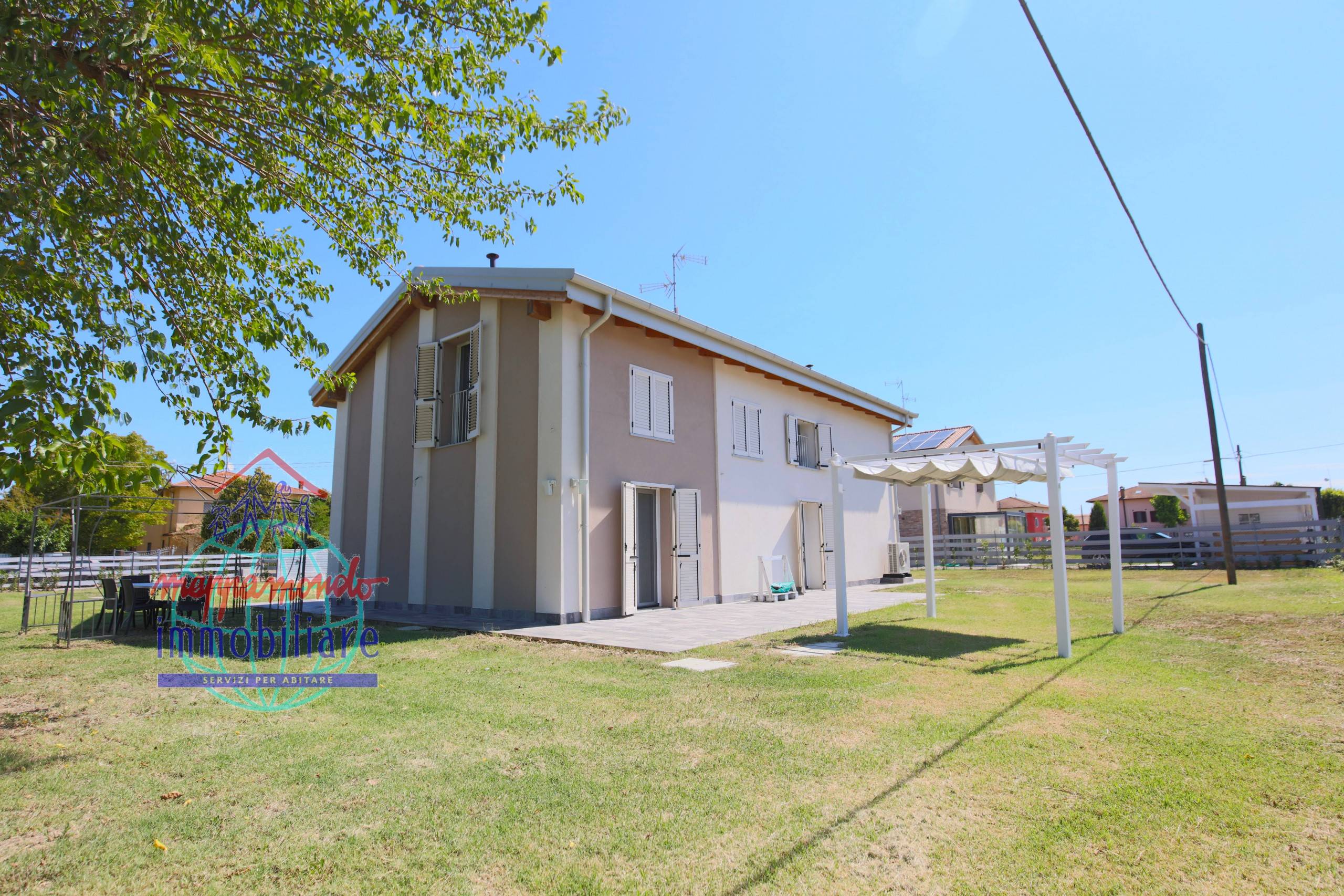 casa indipendente in vendita a Bellagio in zona San Giovanni