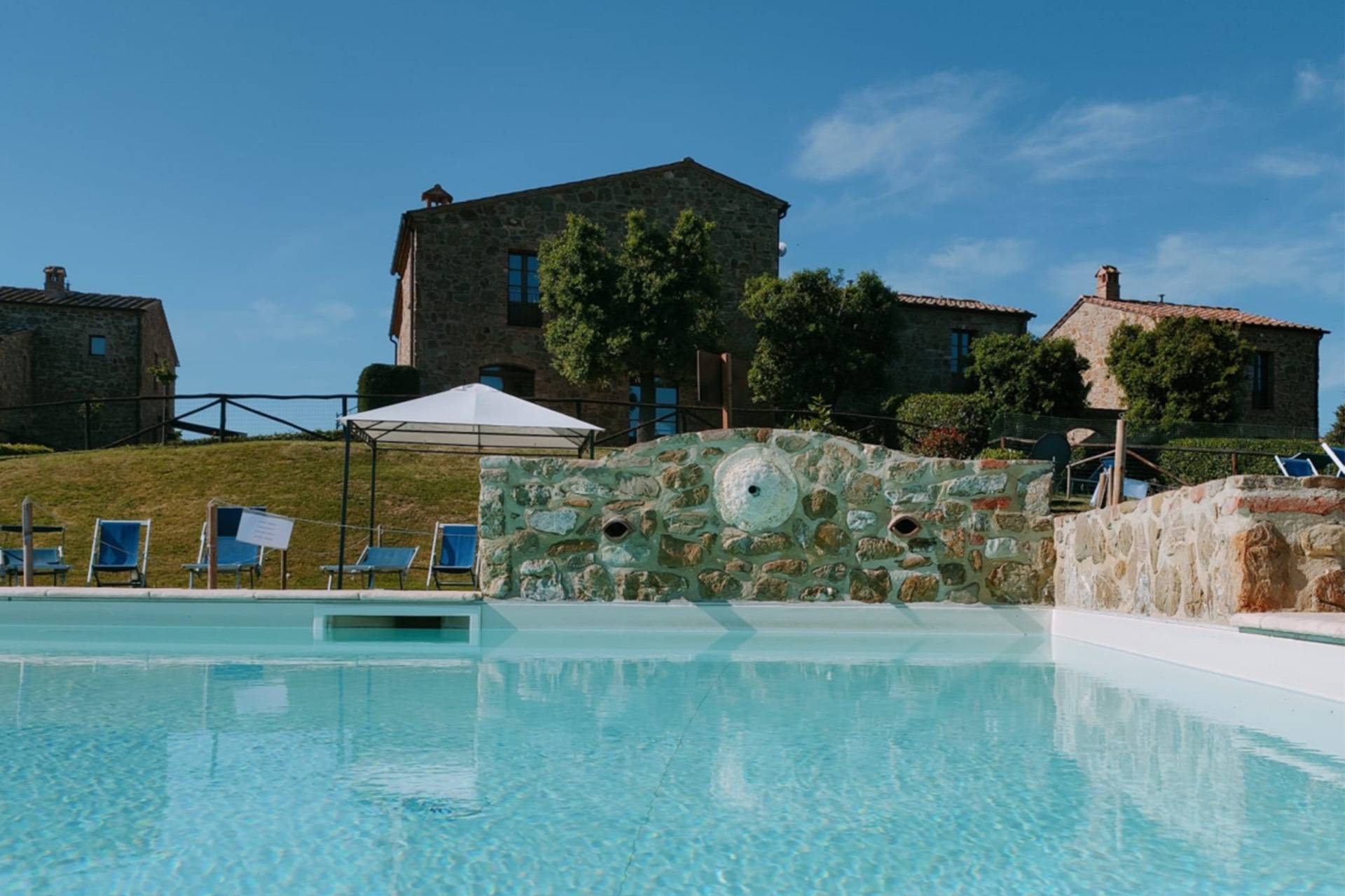 appartamento in vendita a Montalcino in zona San Giovanni d'Asso