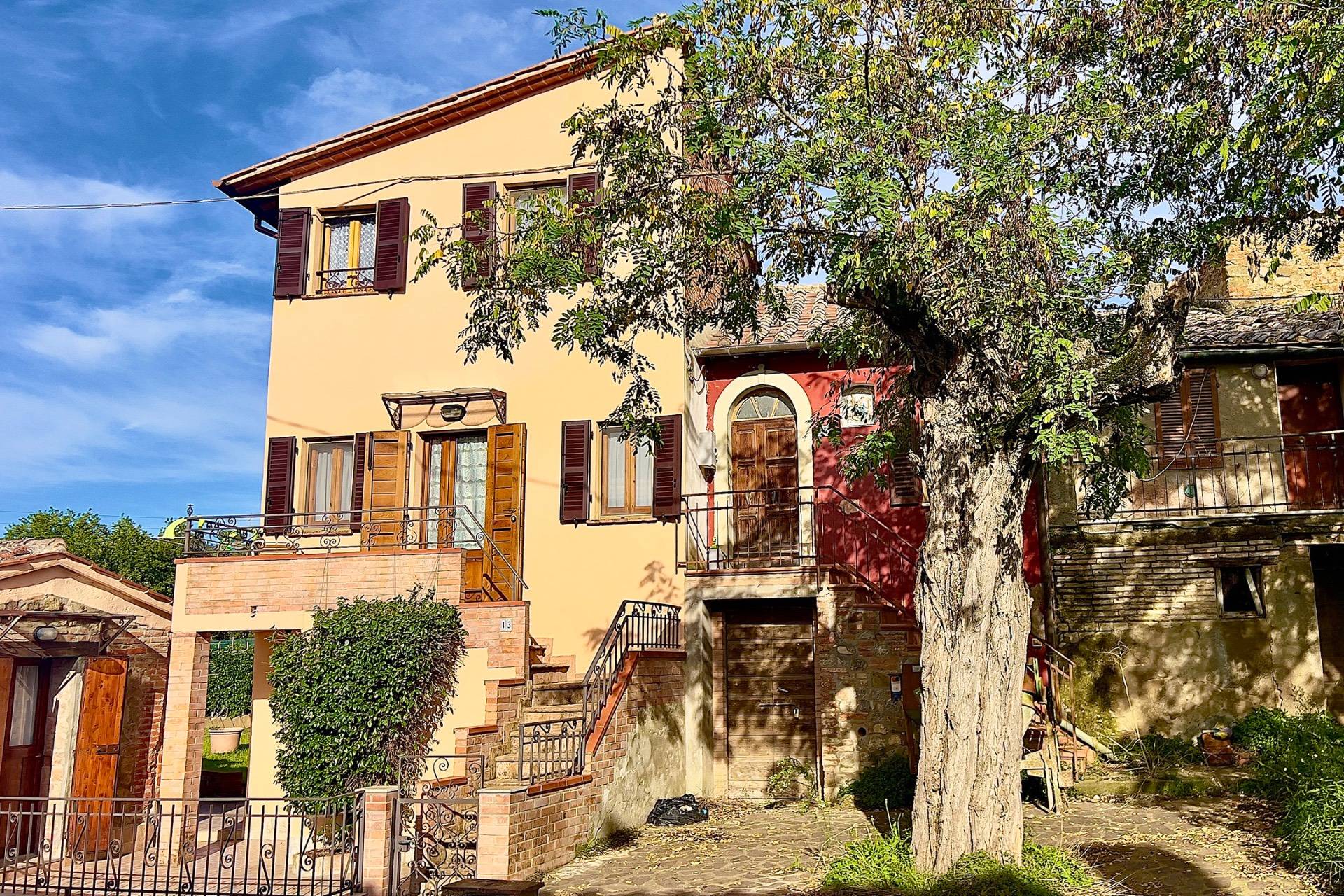 casa indipendente in vendita a Città della Pieve in zona Moiano