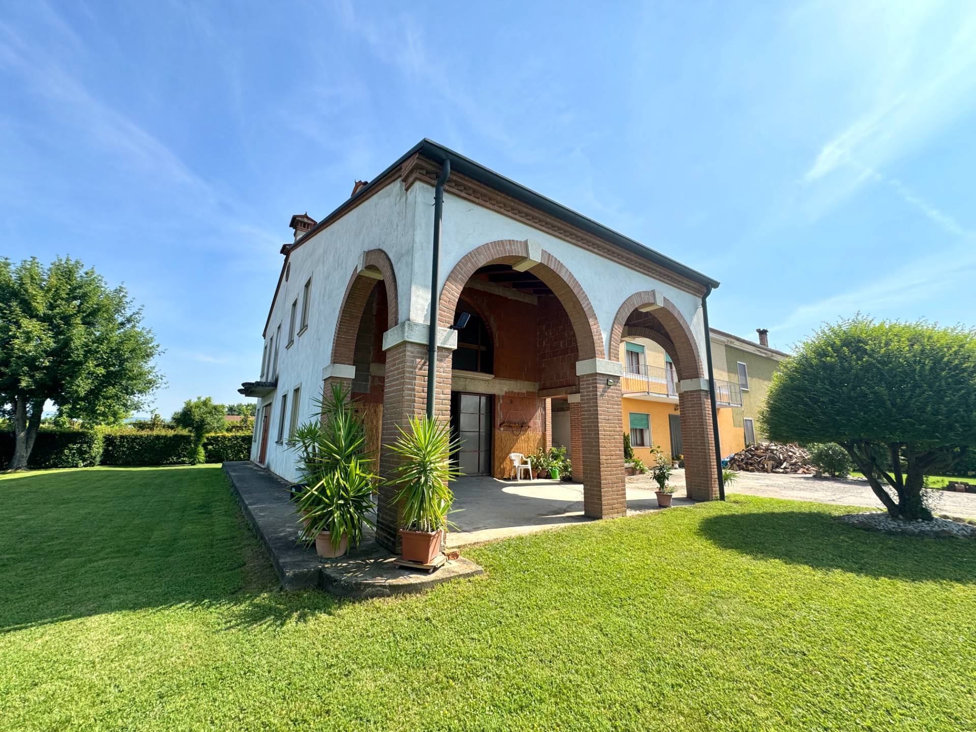 casa indipendente in vendita a La Spezia in zona Campiglia