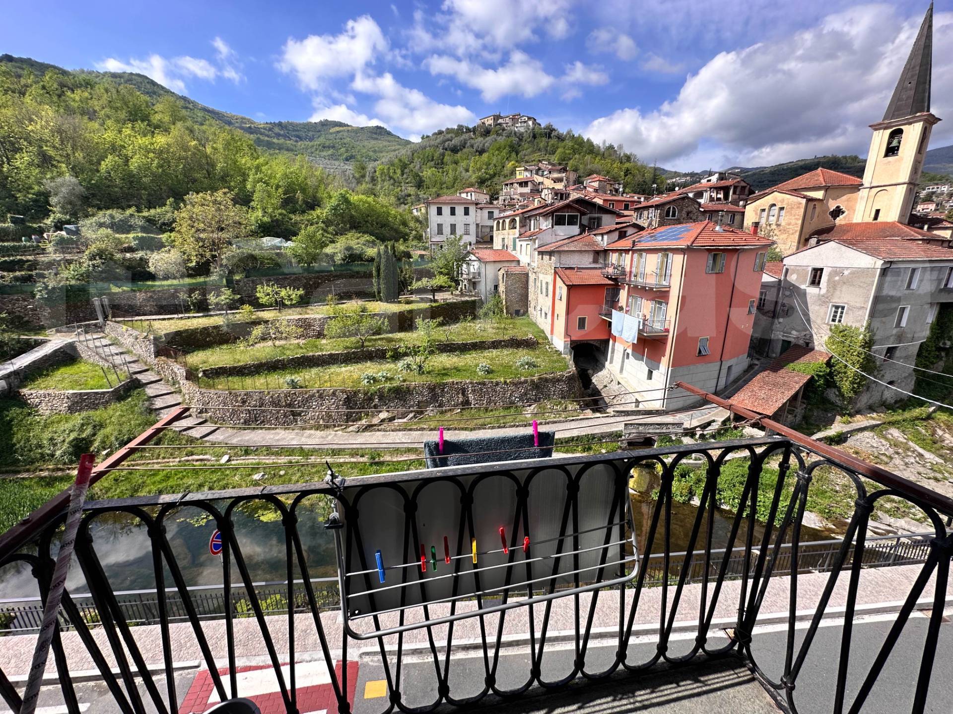 appartamento in vendita a Borgomaro