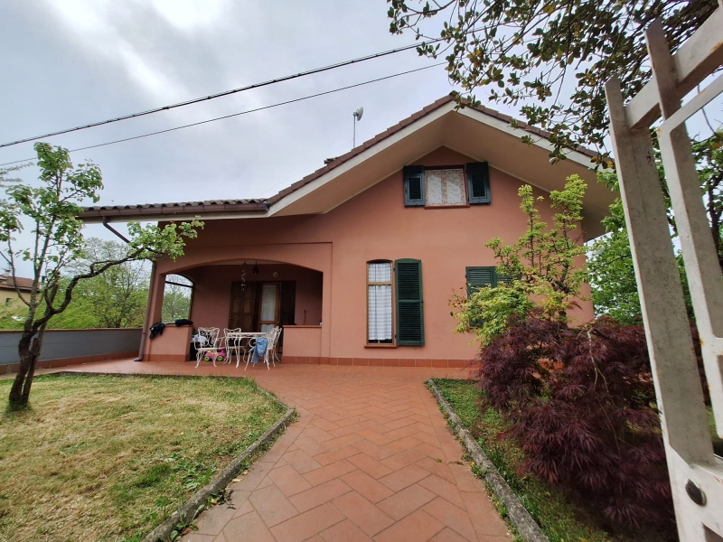 casa indipendente in vendita a Sassello
