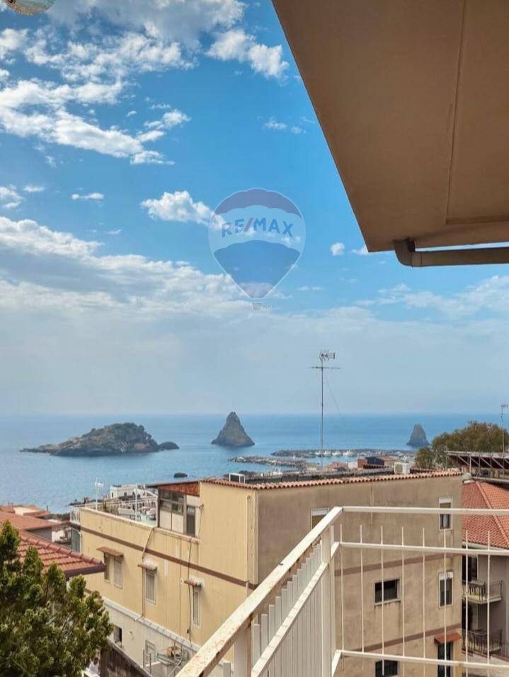 appartamento in vendita a Fiuminata in zona Castello