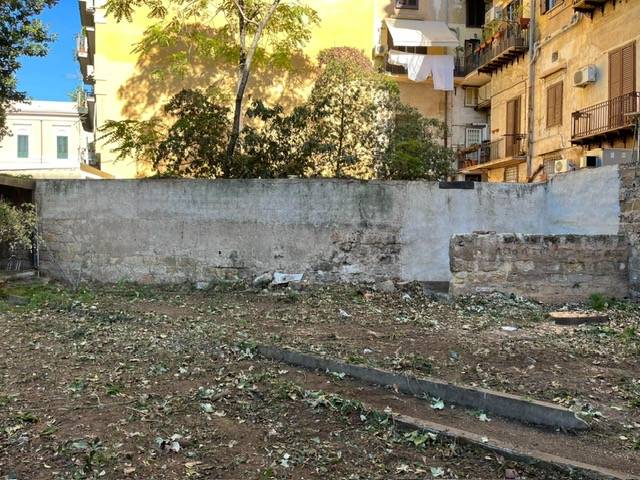 villa in vendita a Palermo in zona Centro storico