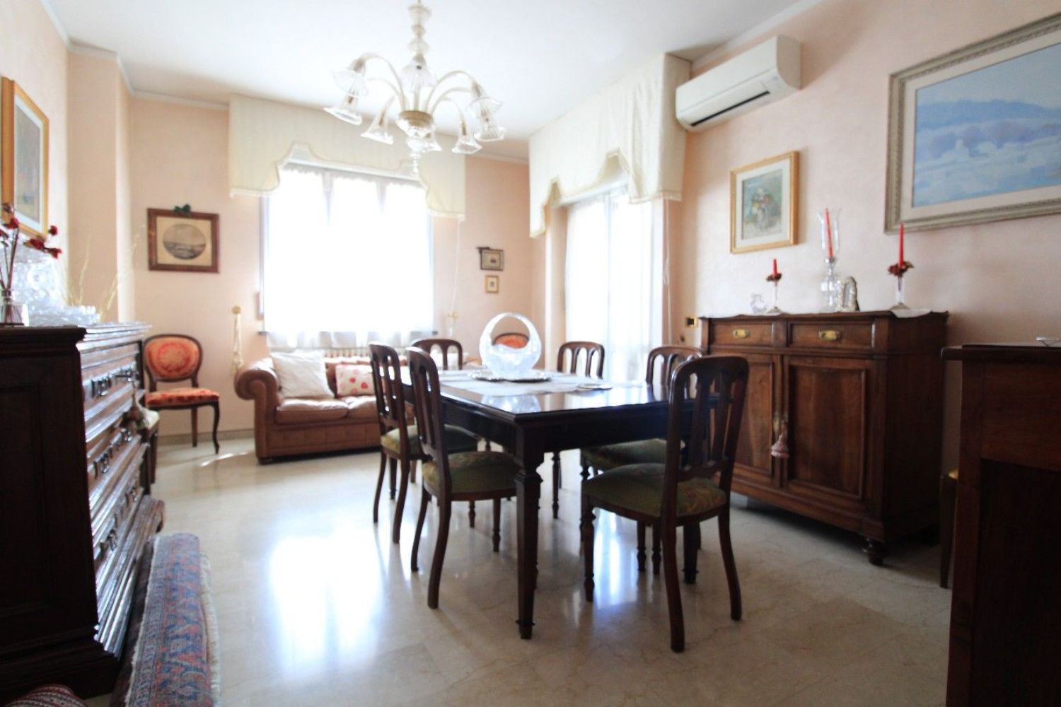 casa indipendente in vendita a Reggio nell'Emilia in zona Carrozzone