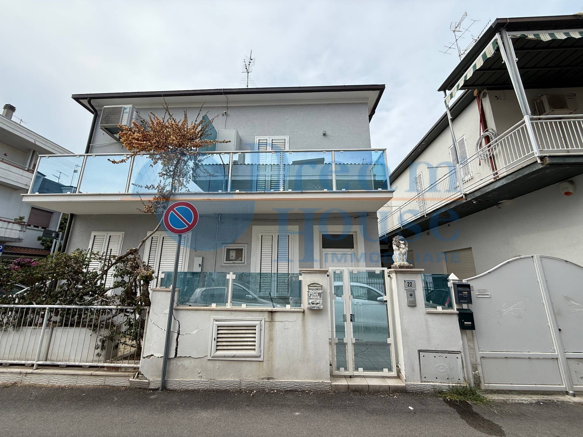 appartamento in vendita a Lonato del Garda in zona Lido