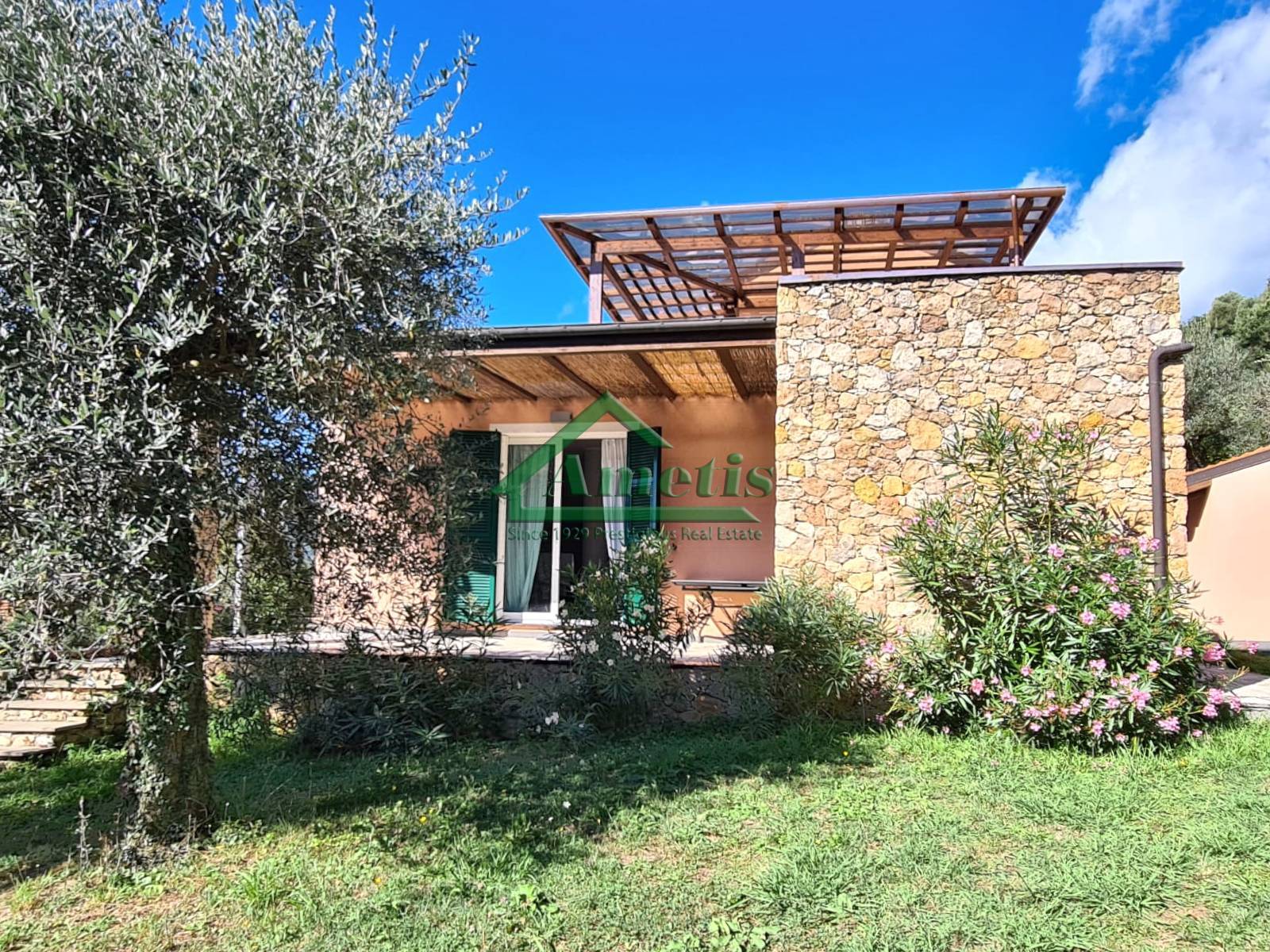 casa indipendente in vendita ad Albinea in zona San Giacomo