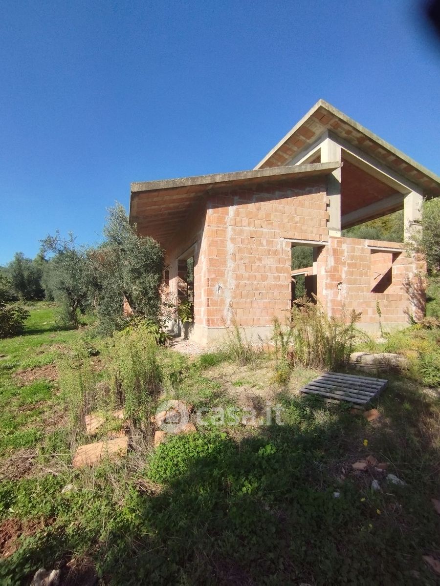 casa indipendente in vendita ad Itri