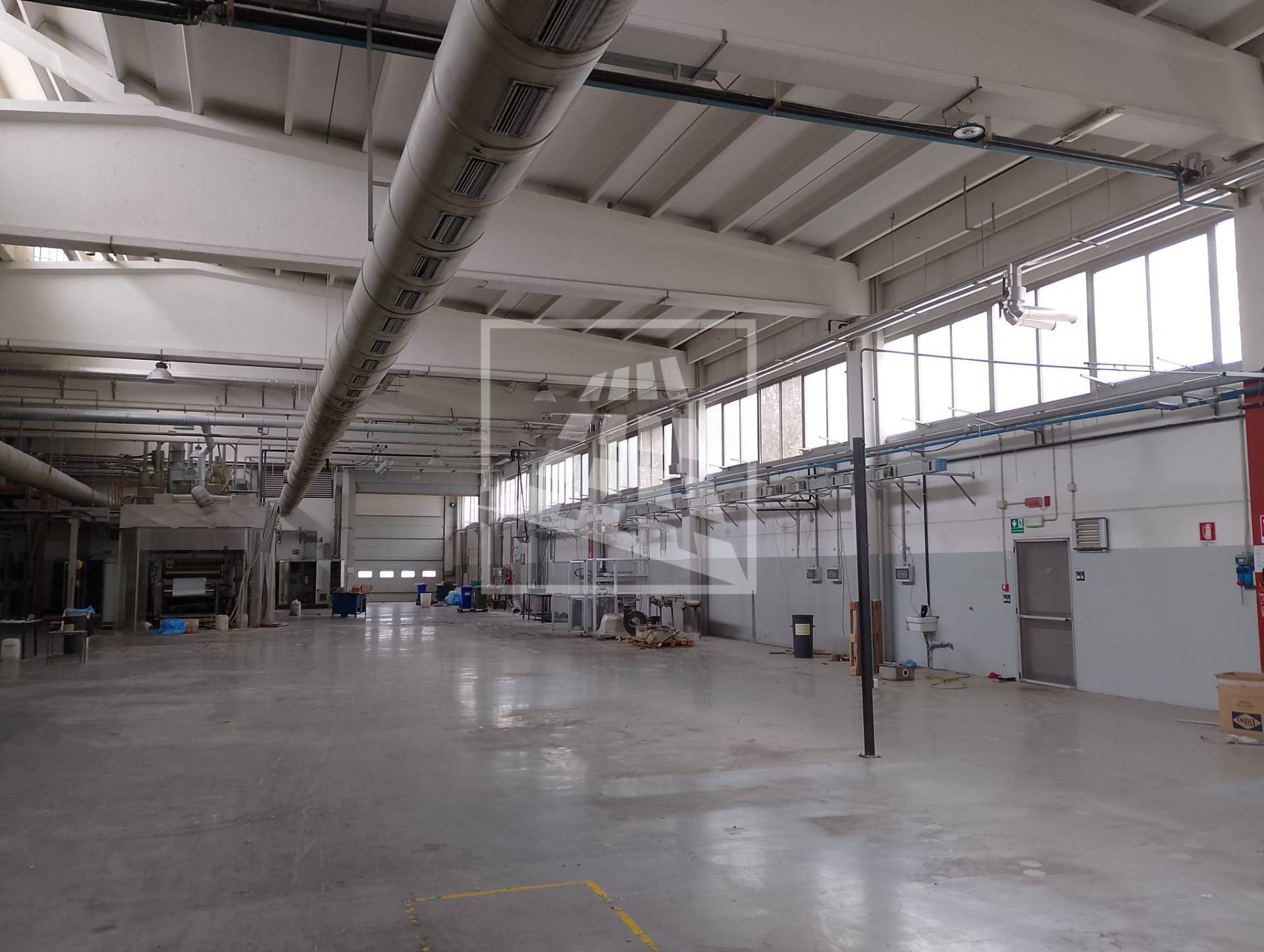 terreno edificabile in vendita a Sant'Ilario d'Enza