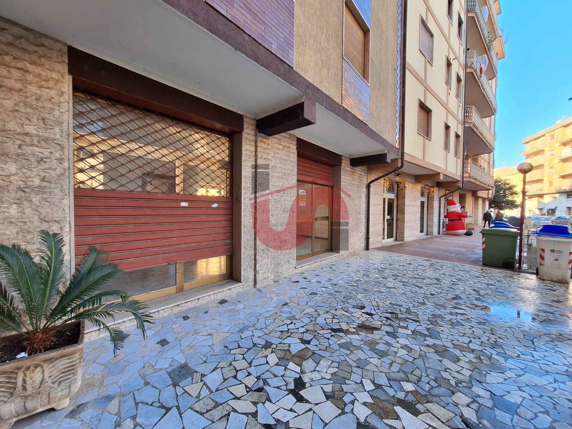 locale commerciale in vendita a Benevento