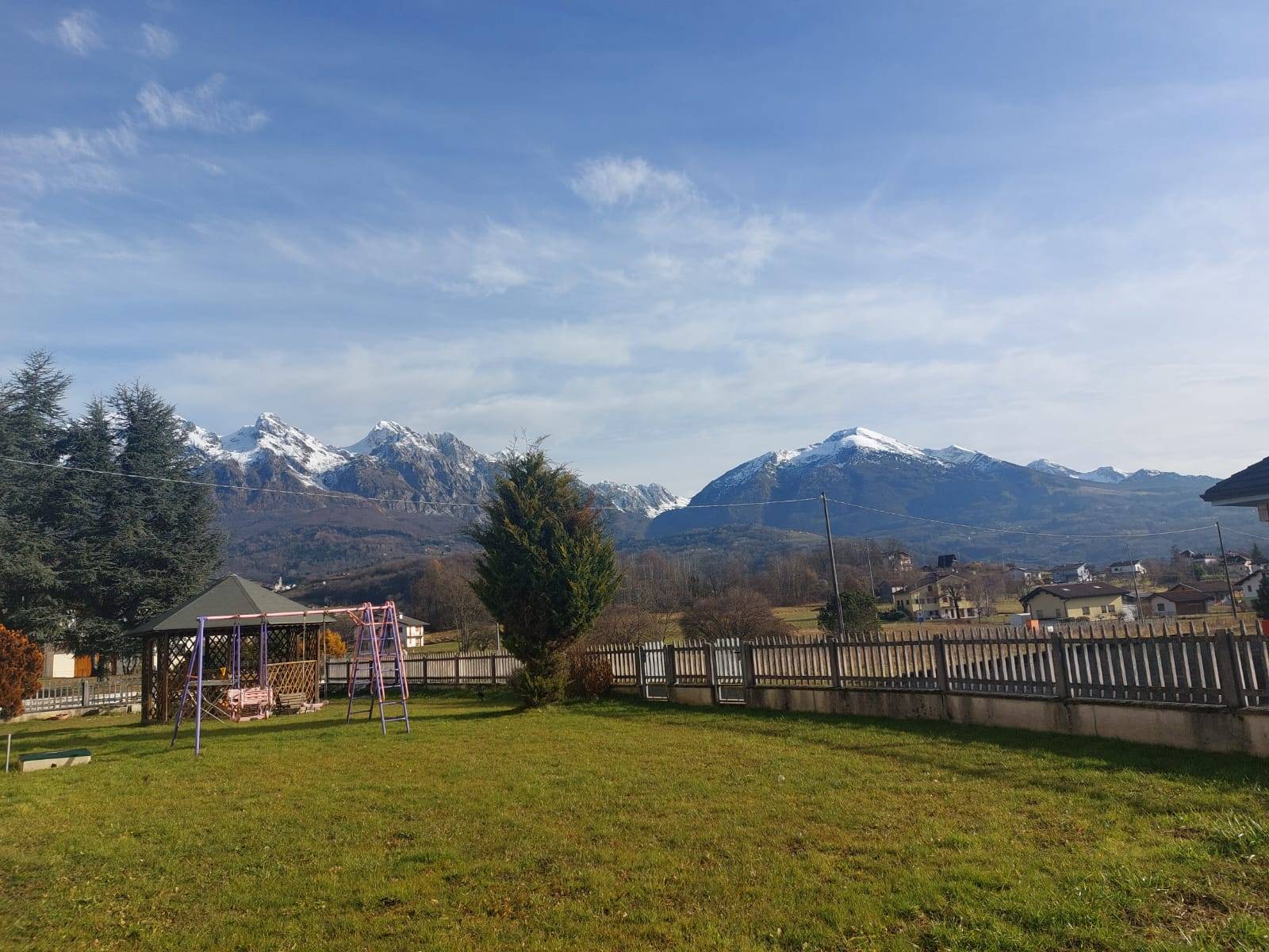 casa indipendente in vendita ad Alpago in zona Torch