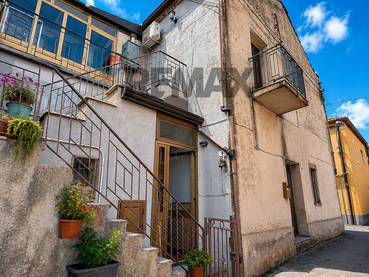 casa indipendente in vendita a Ravenna in zona Castiglione di Ravenna