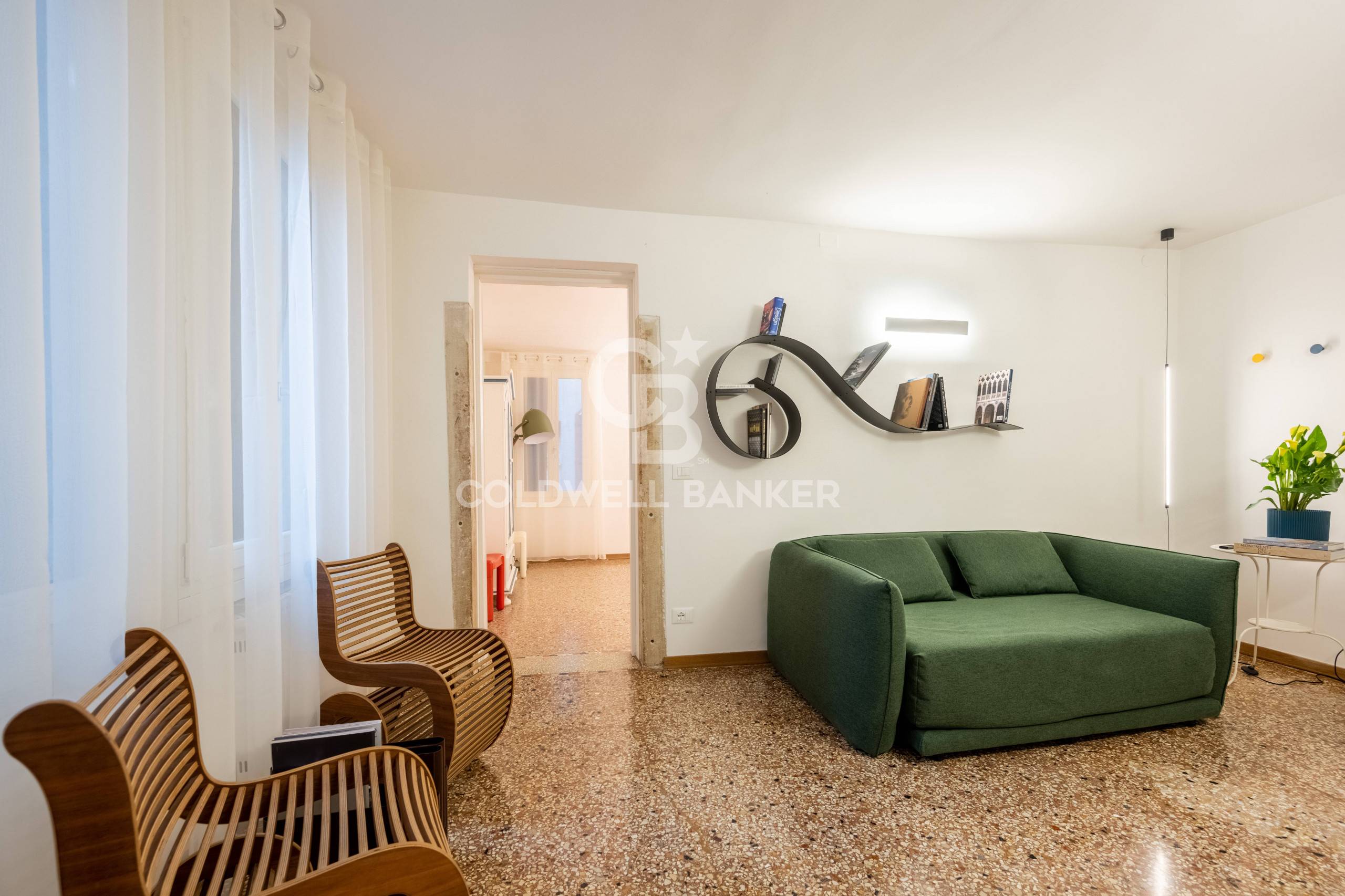 appartamento in vendita a Fiuminata in zona Castello