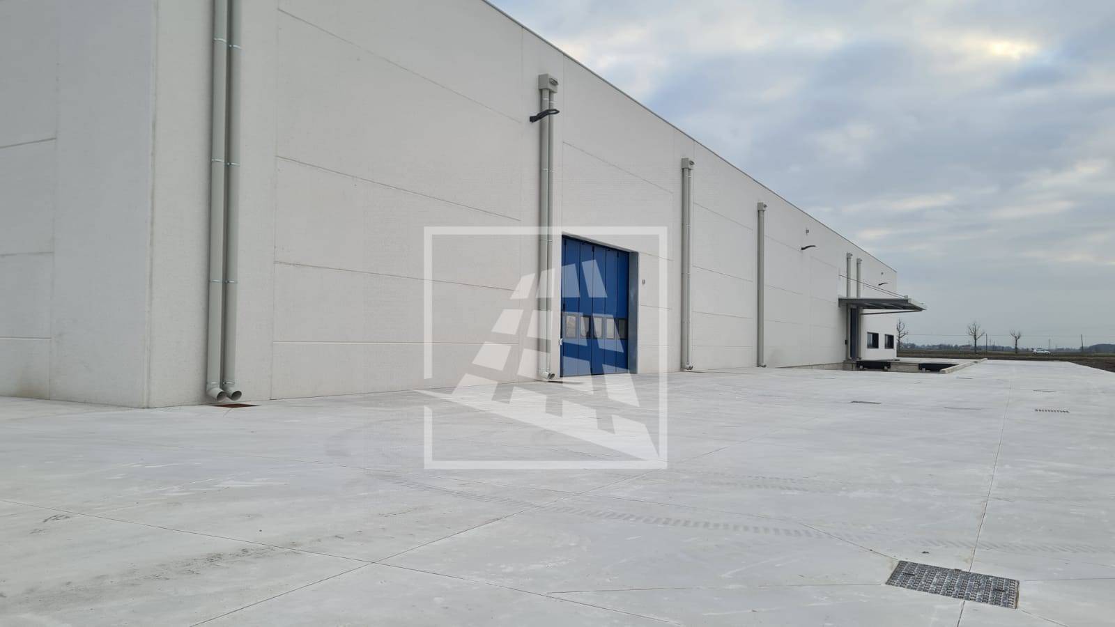 capannone in affitto a Correggio in zona Villaggio Industriale
