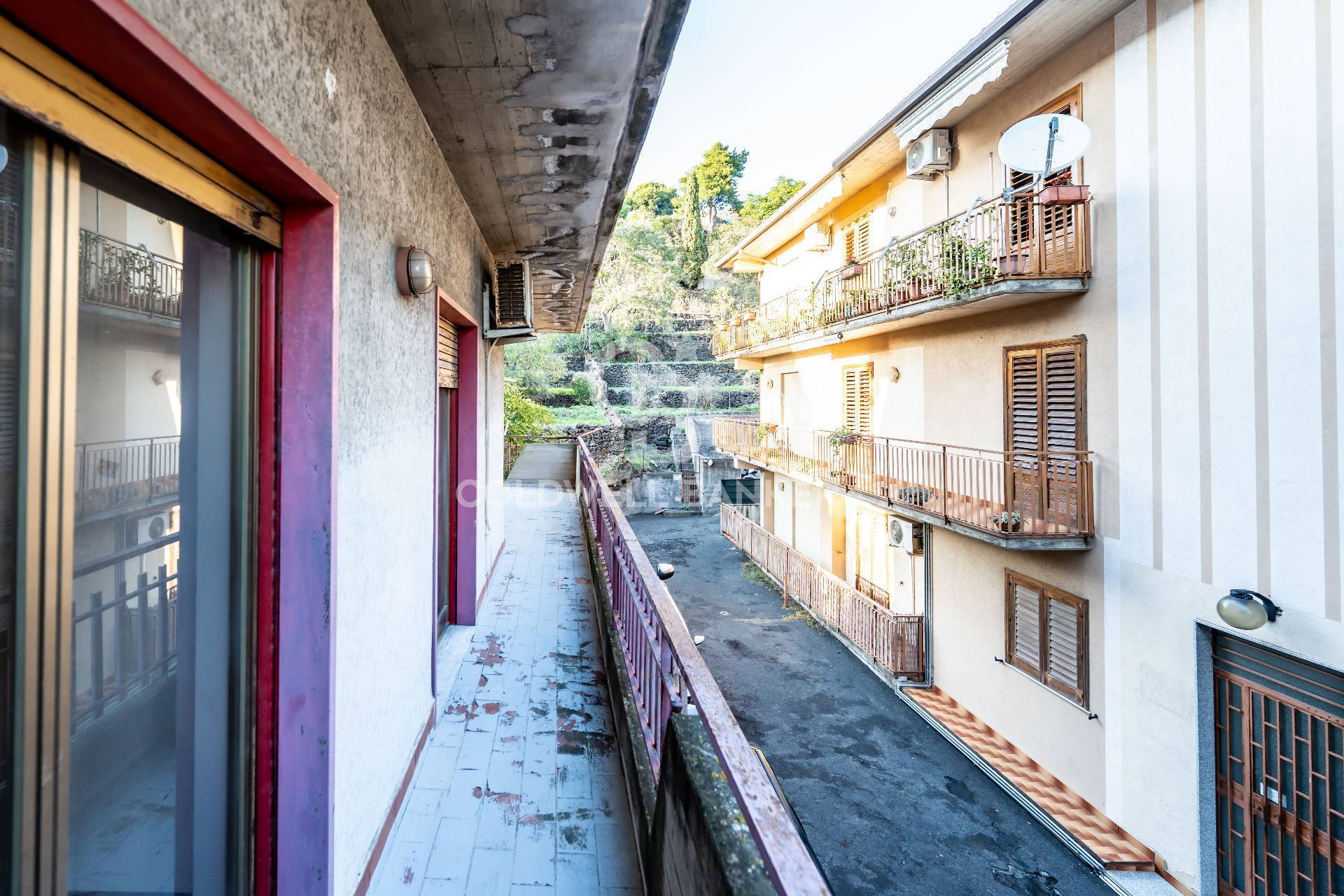 appartamento in vendita a Fiuminata in zona Castello