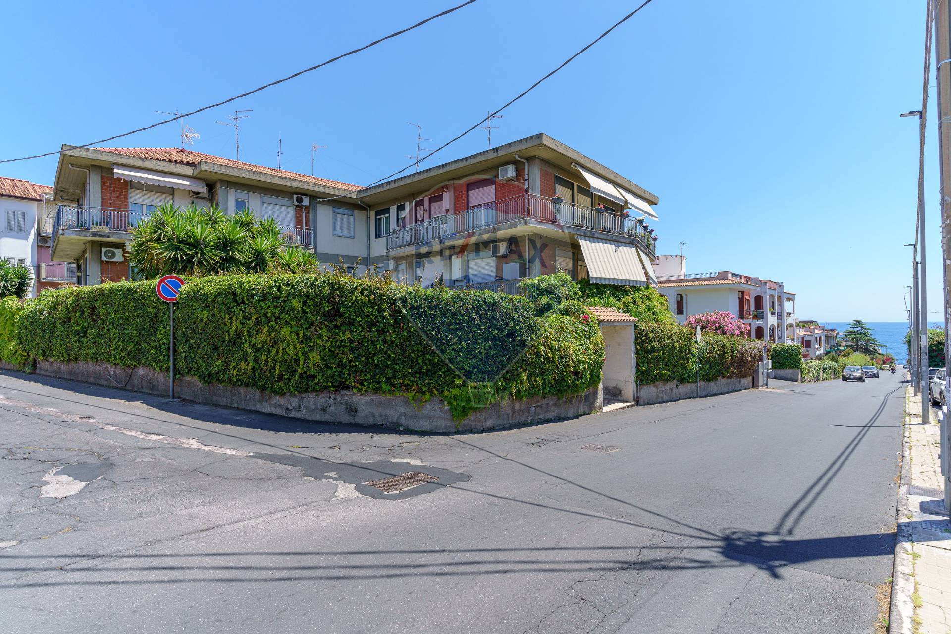 appartamento in vendita a Fiuminata in zona Castello