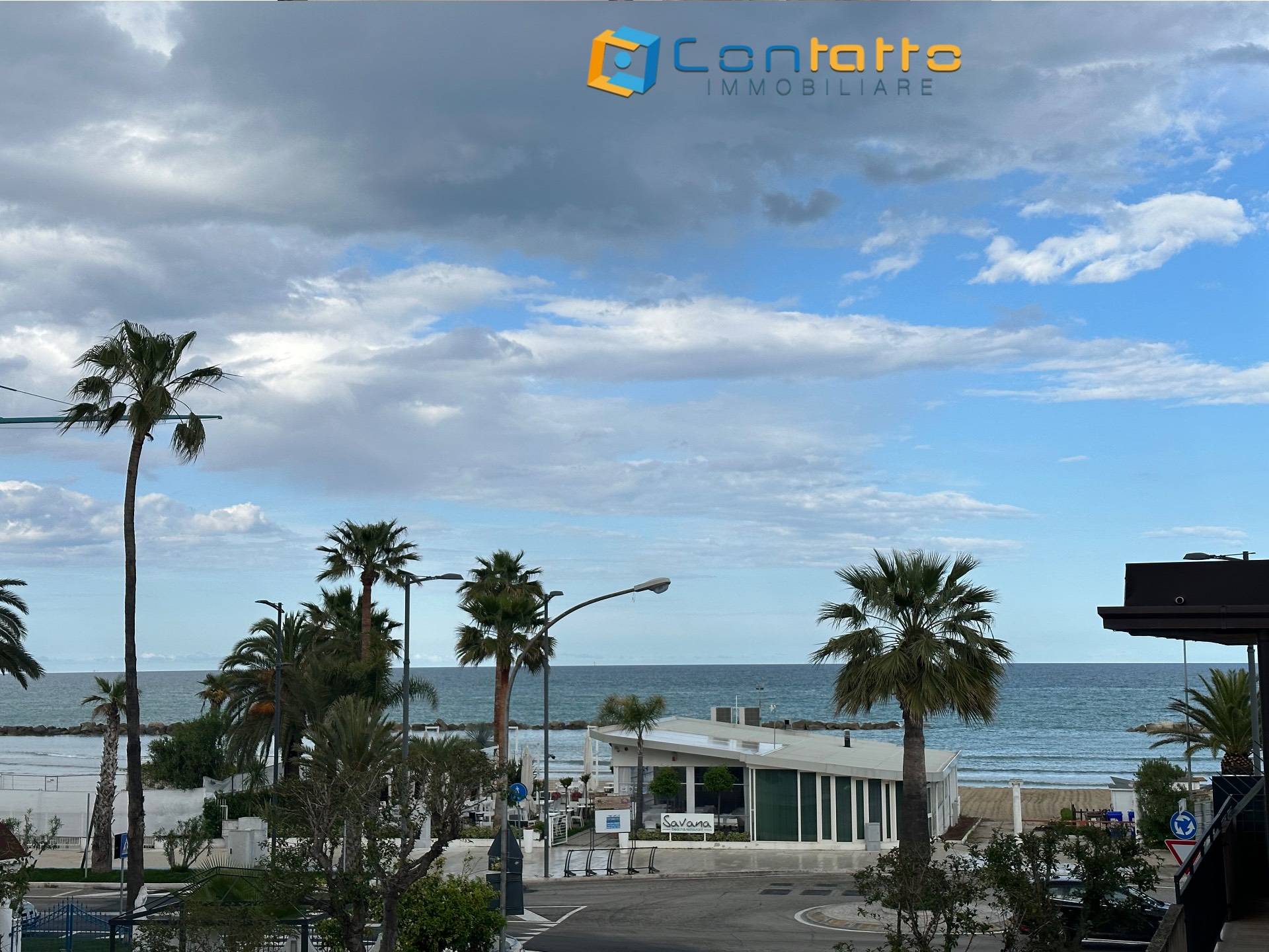 casa indipendente in vendita a Grottammare