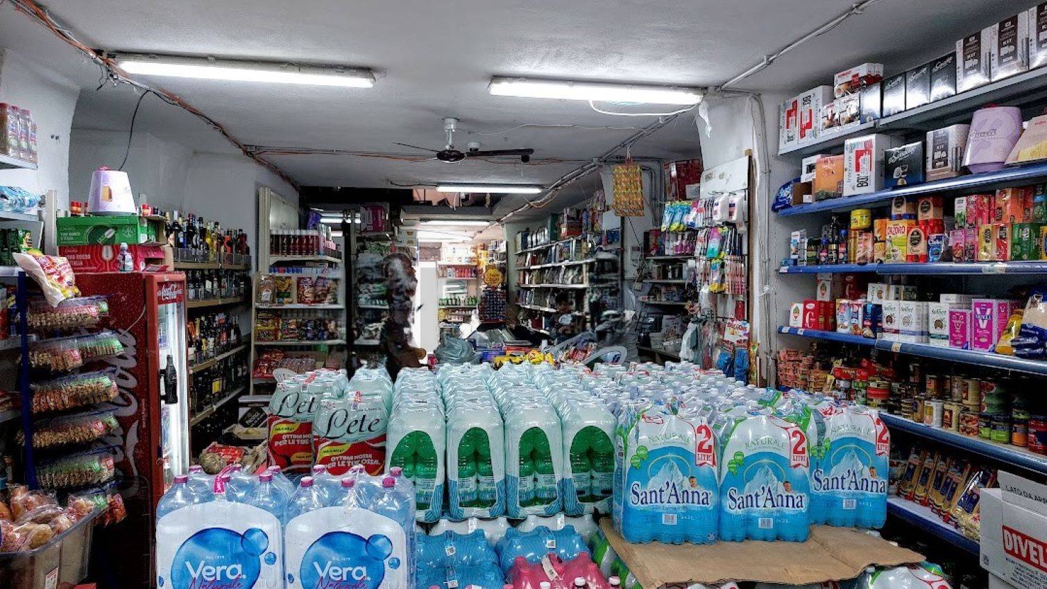 bivano in vendita a Napoli in zona Pendino / San Giuseppe