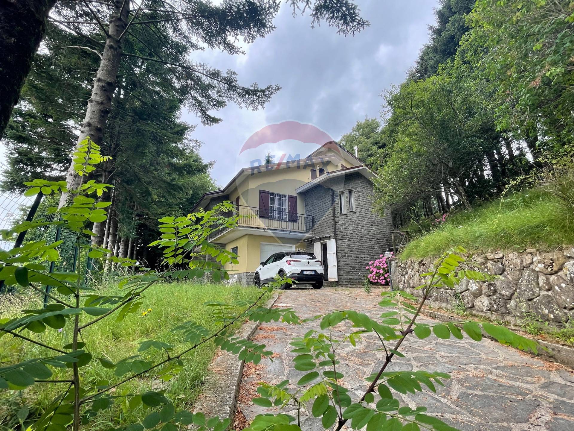 casa indipendente in vendita a Varese in zona Centro Città