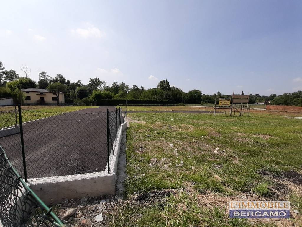 bifamiliare in vendita a Pontirolo Nuovo in zona Fornasotto