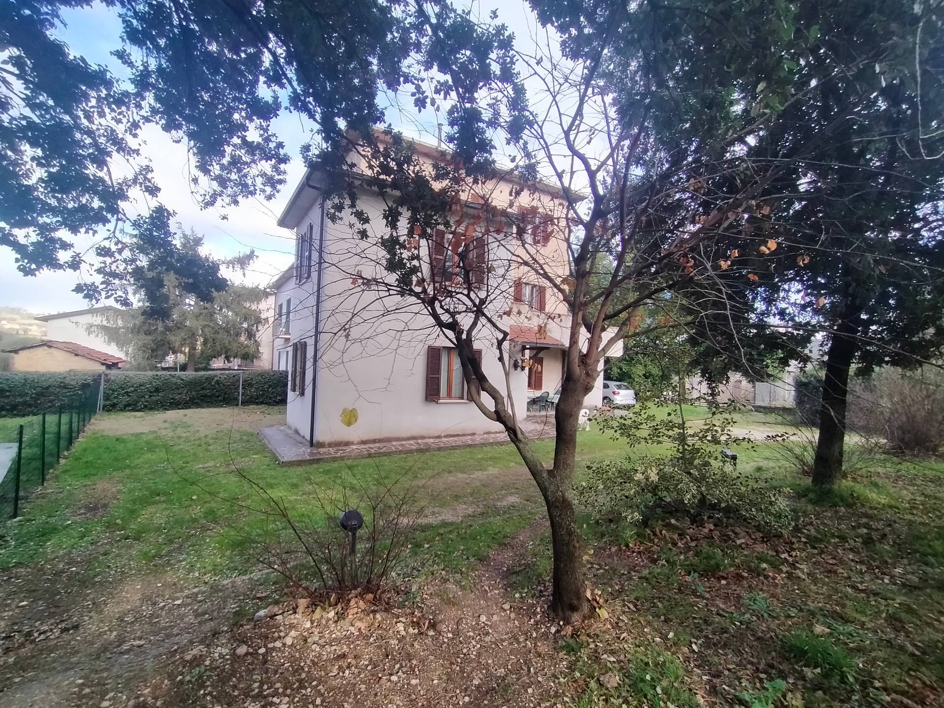 casa indipendente in vendita a Spoleto in zona Santo Chiodo