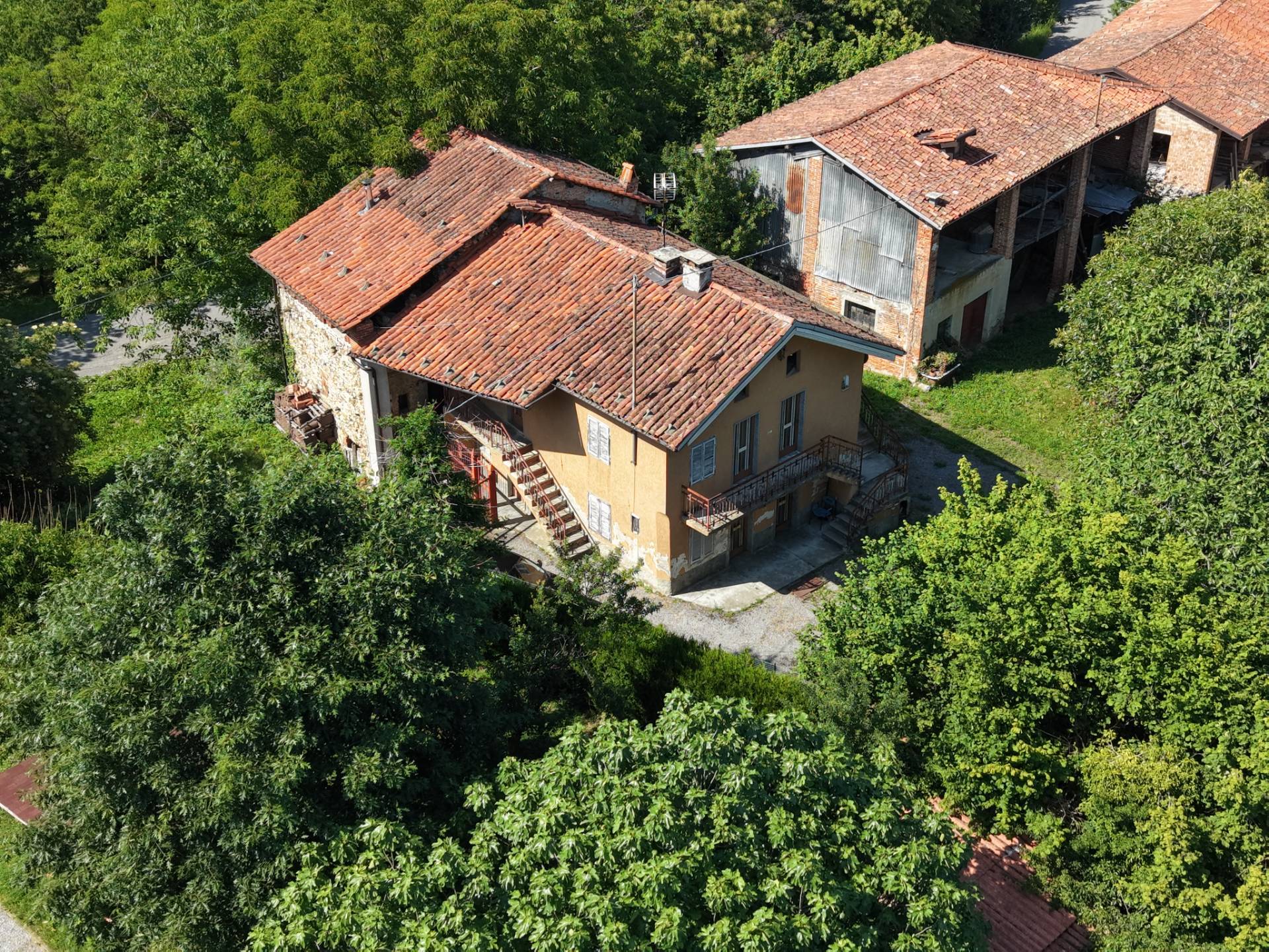 casa indipendente in vendita a Berbenno di Valtellina in zona Monastero