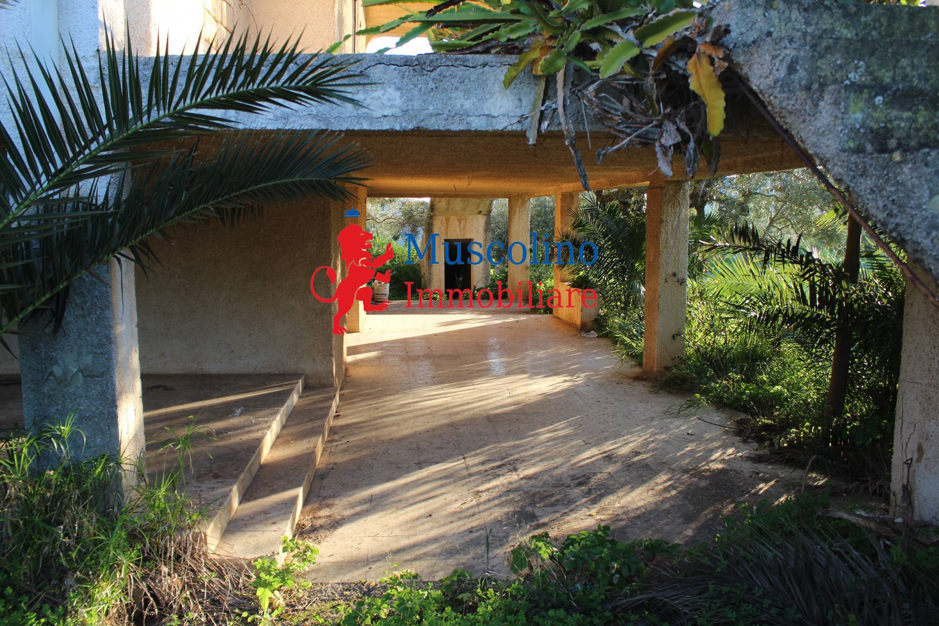 casa indipendente in vendita a Mazara del Vallo in zona Centro Storico