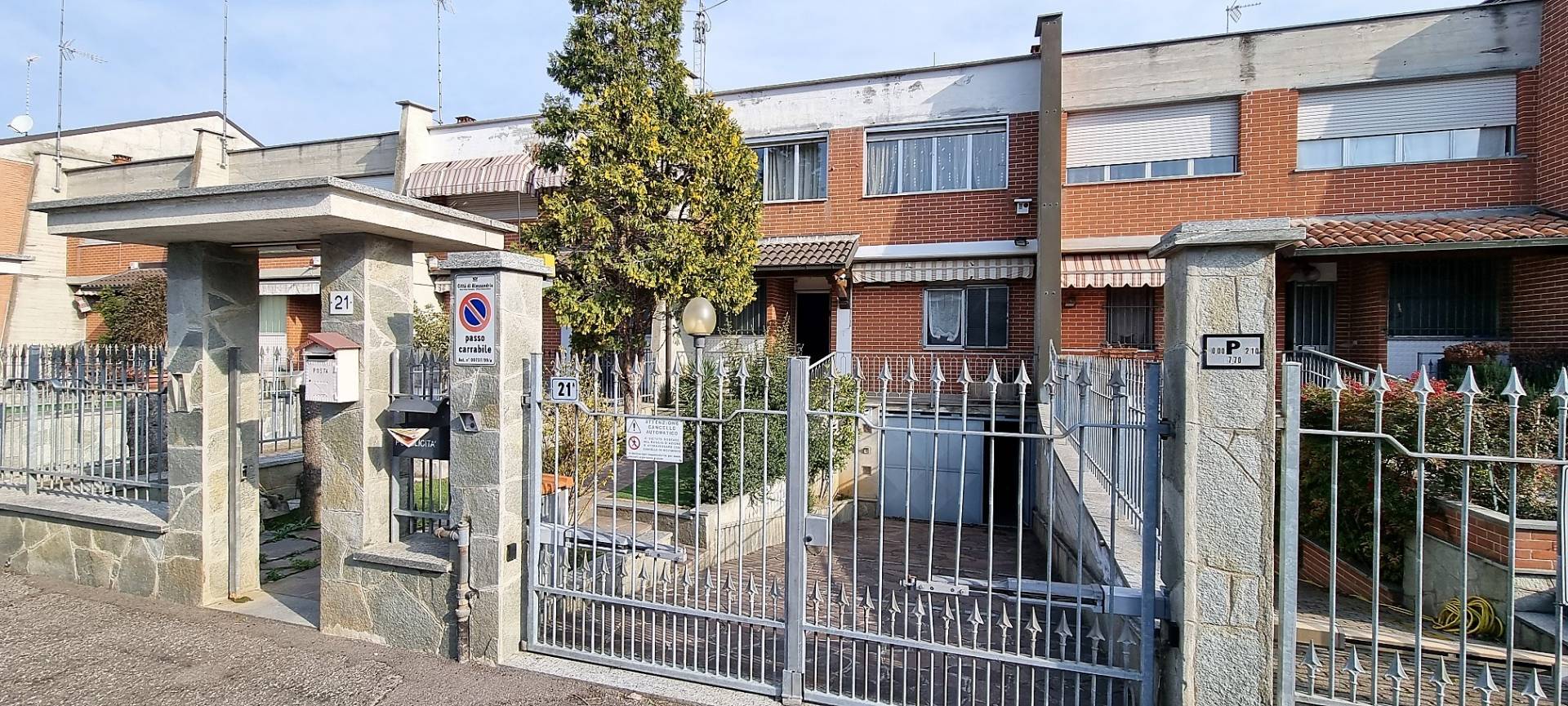 casa indipendente in vendita a Marmirolo in zona Marengo