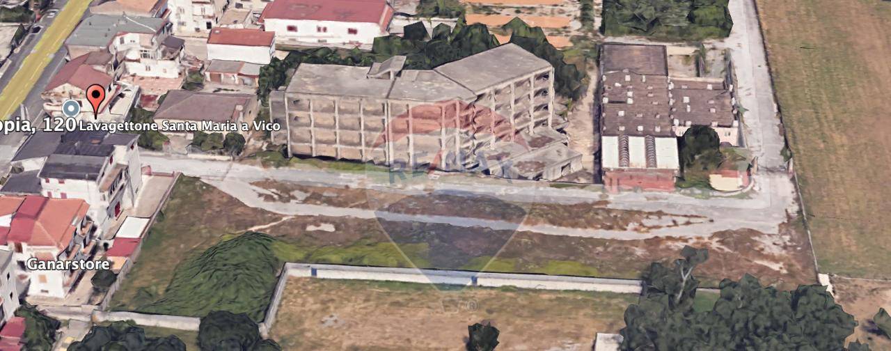 intera palazzina in vendita a Santa Maria a Vico