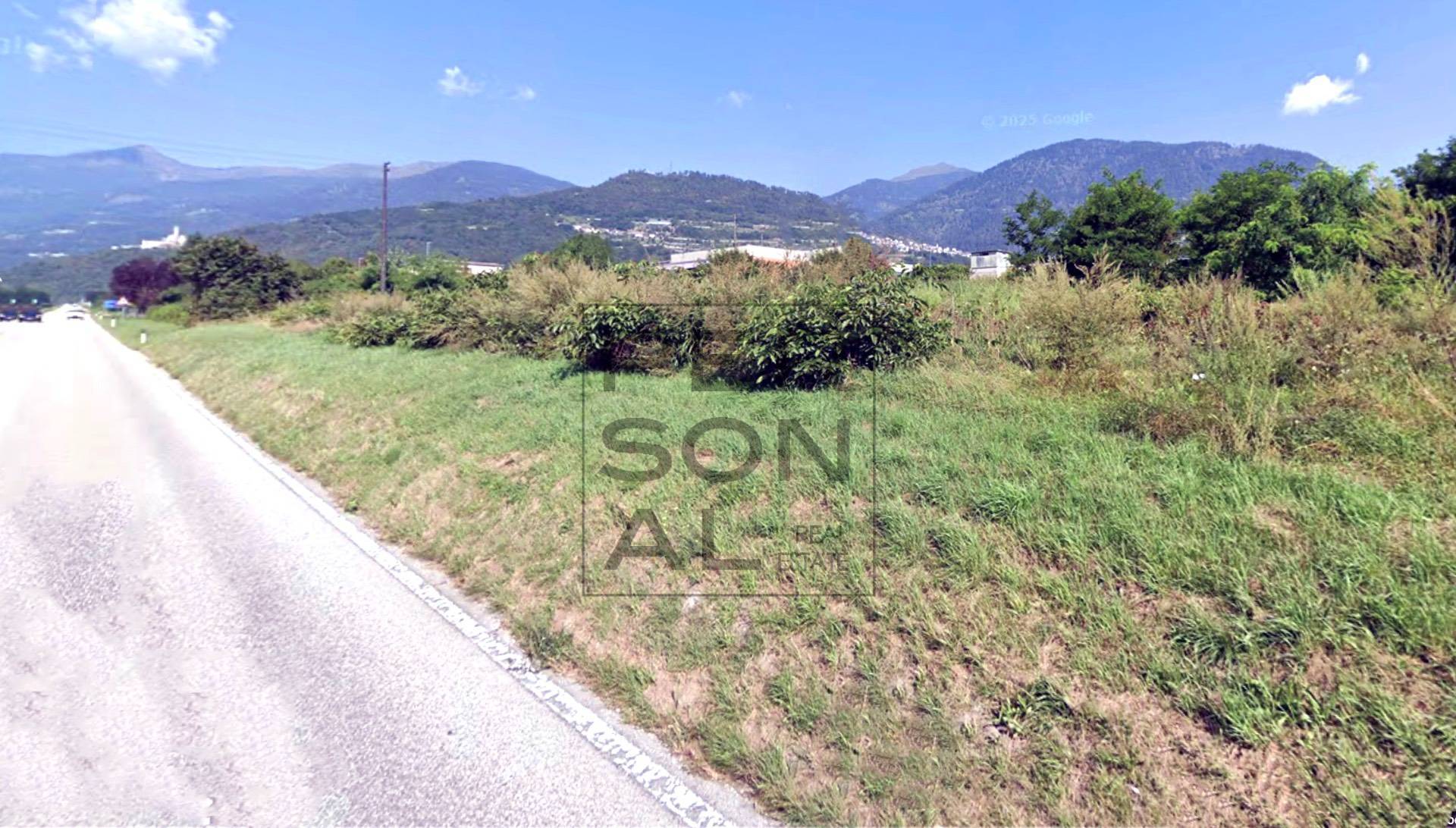 terreno edificabile in vendita a Mantova in zona Castelnuovo